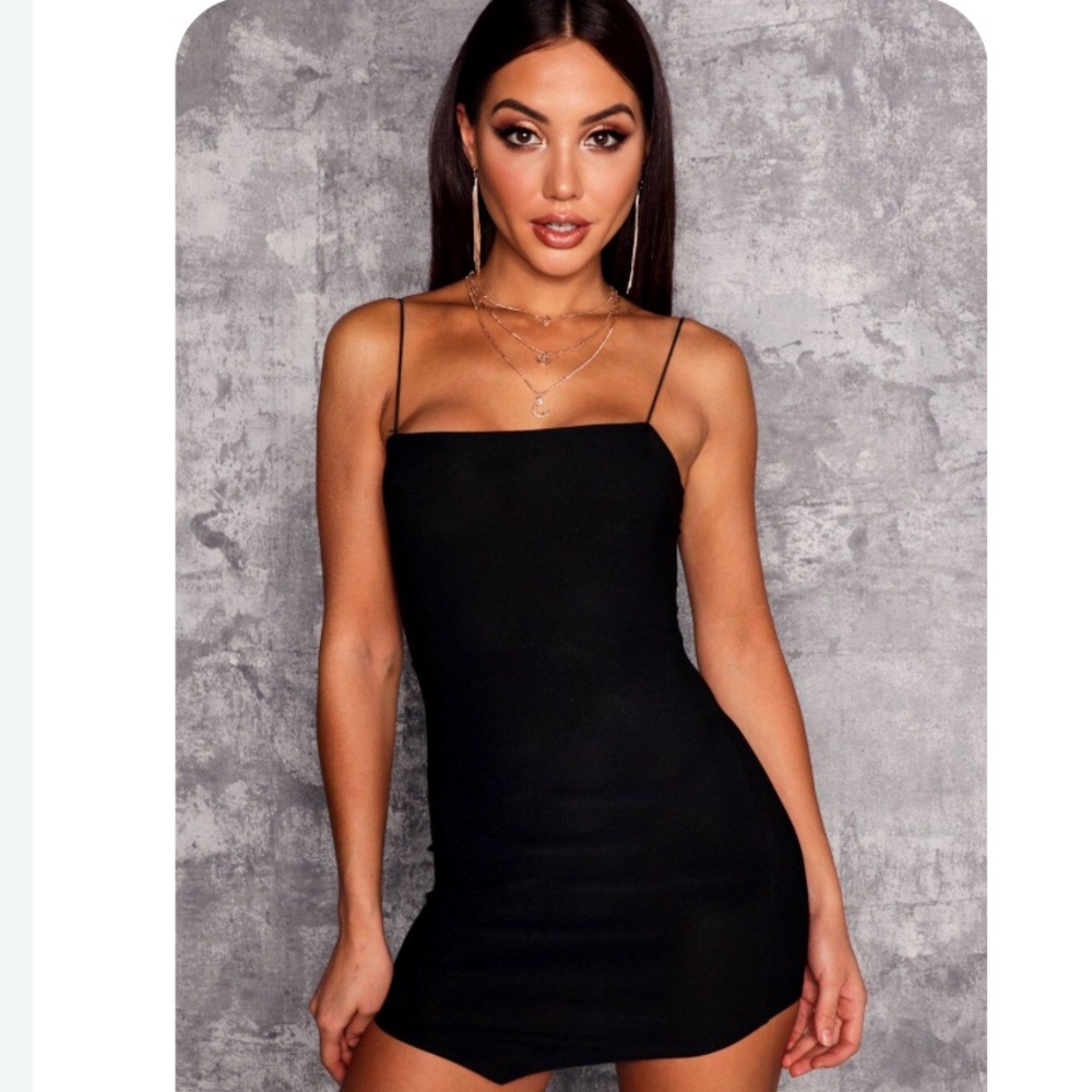 Boohoo Little Black Dress: never worn!